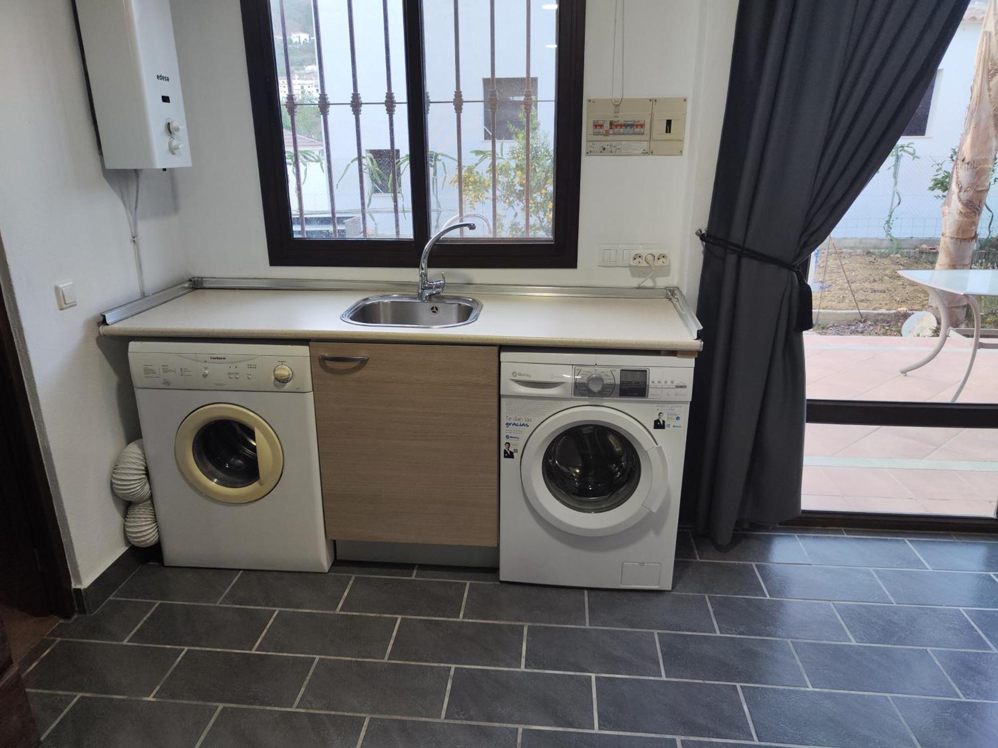 Casa Rural Sierra De Las Nieves 2 托洛克斯 外观 照片